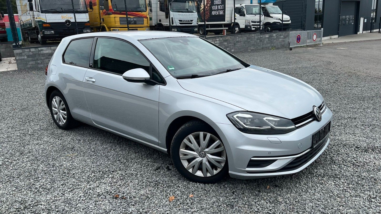 Volkswagen Golf VII Lim. Sound Start-Stopp - Auto: pilt 3 Volkswagen Golf VII Lim. Sound Start-Stopp - Auto: pilt 3