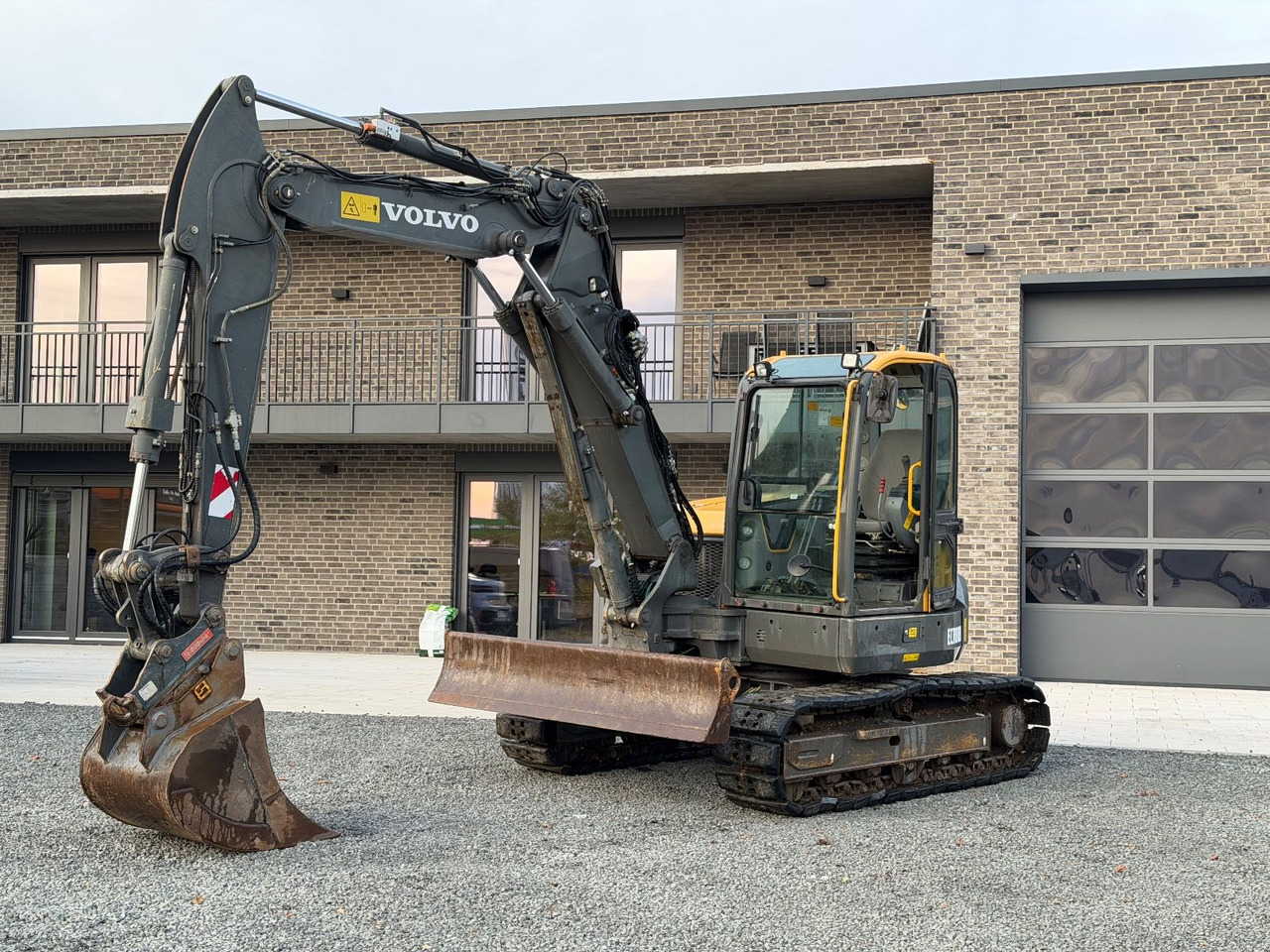 Volvo ECR 88 D Verstellauslger OQ Oilquick - Miniekskavaator: pilt 4 Volvo ECR 88 D Verstellauslger OQ Oilquick - Miniekskavaator: pilt 4