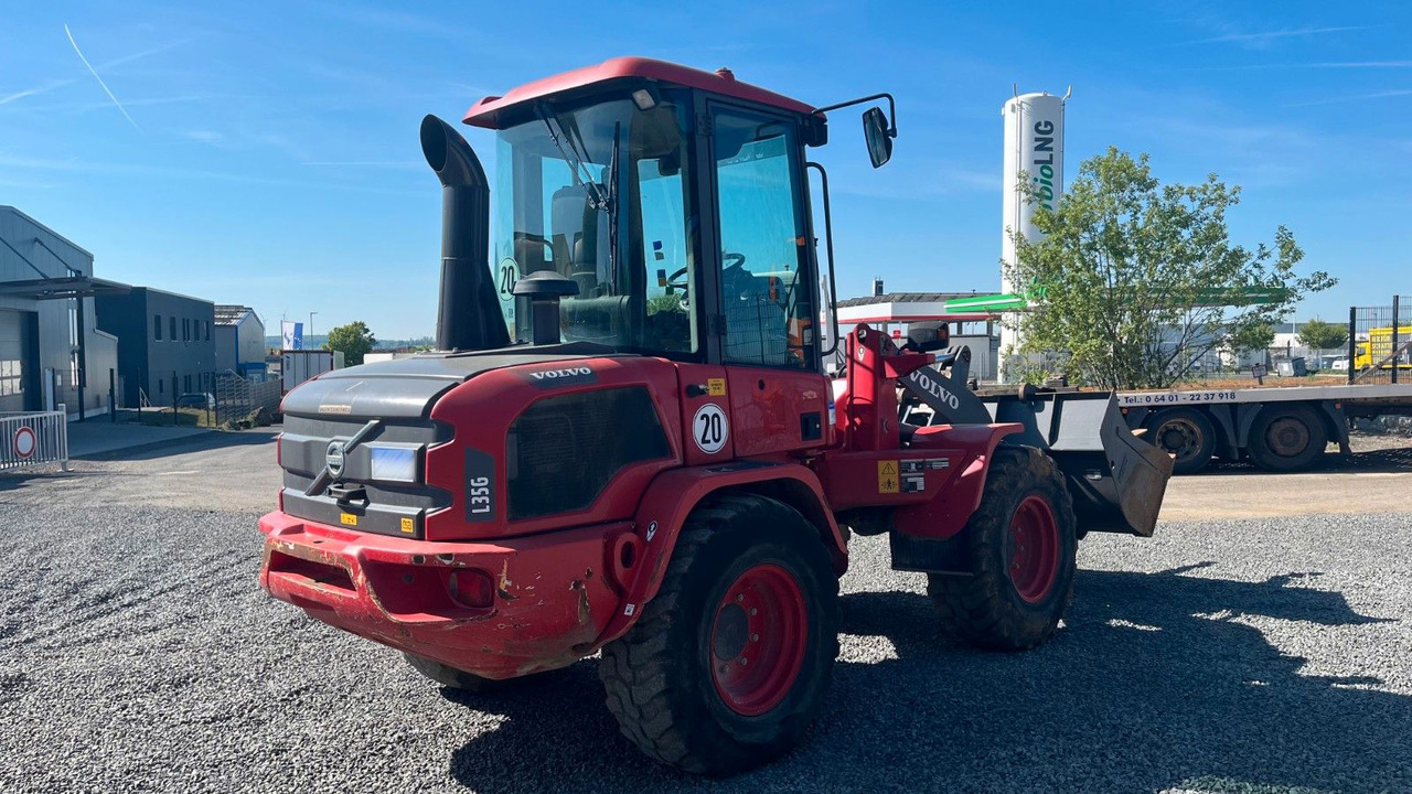 Volvo L35G Radlader 7200 Kg Schaufel Gabel Volvo L35G Radlader 7200 Kg Schaufel Gabel - Rataslaadur: pilt 4 Volvo L35G Radlader 7200 Kg Schaufel Gabel Volvo L35G Radlader 7200 Kg Schaufel Gabel - Rataslaadur: pilt 4