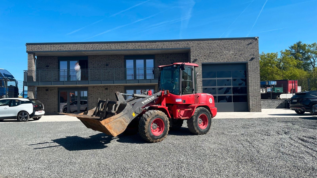 Volvo L35G Radlader 7200 Kg Schaufel Gabel Volvo L35G Radlader 7200 Kg Schaufel Gabel - Rataslaadur: pilt 1 Volvo L35G Radlader 7200 Kg Schaufel Gabel Volvo L35G Radlader 7200 Kg Schaufel Gabel - Rataslaadur: pilt 1