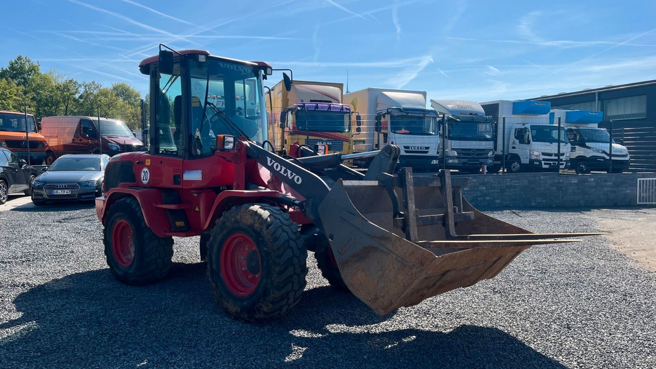 Volvo L35G Radlader 7200 Kg Schaufel Gabel Volvo L35G Radlader 7200 Kg Schaufel Gabel - Rataslaadur: pilt 3 Volvo L35G Radlader 7200 Kg Schaufel Gabel Volvo L35G Radlader 7200 Kg Schaufel Gabel - Rataslaadur: pilt 3