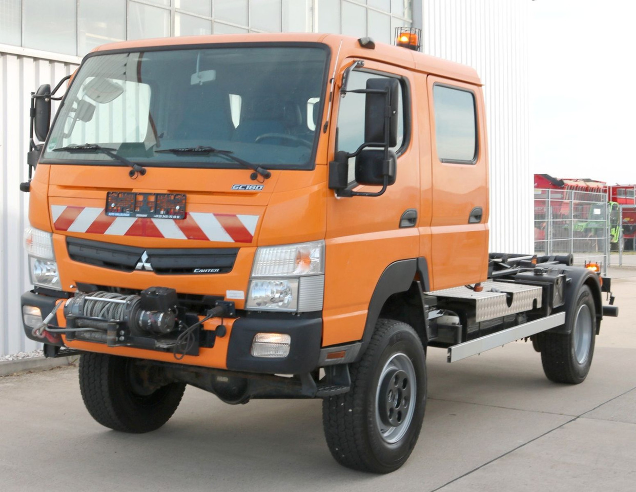 Mitsubishi CANTER 6C180 DOKA 4x4 KLIMA WINDE Standhz. 37tkm - Kabiinišassiiga veoauto: pilt 1 Mitsubishi CANTER 6C180 DOKA 4x4 KLIMA WINDE Standhz. 37tkm - Kabiinišassiiga veoauto: pilt 1