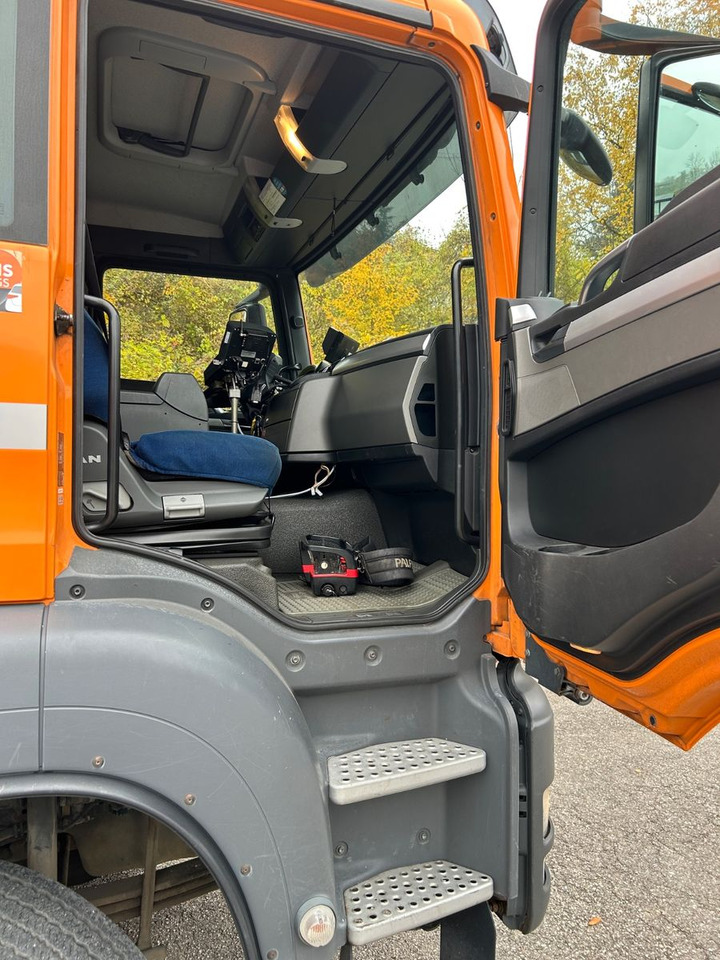 Kallurauto, Kraanaga veoauto MAN TGS 33.400 6x4 Kipper Palfinger 22002: pilt 13 Kallurauto, Kraanaga veoauto MAN TGS 33.400 6x4 Kipper Palfinger 22002: pilt 13