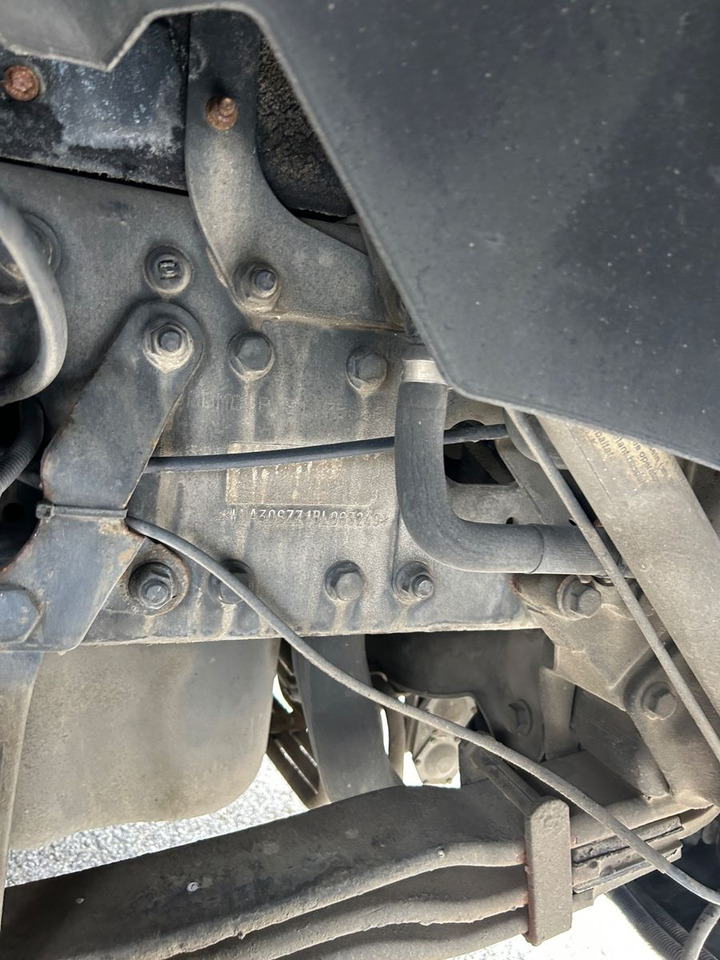 MAN TGS 33.400 6x4 Kipper Palfinger Kran - Kallurauto, Kraanaga veoauto: pilt 4 MAN TGS 33.400 6x4 Kipper Palfinger Kran - Kallurauto, Kraanaga veoauto: pilt 4