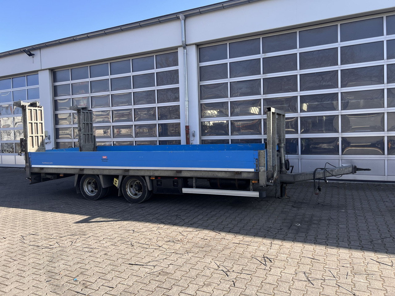 Humbaur HBTZ 136224 TA-BS 13,6 t Tandemtieflader - Madal platvorm järelhaagis: pilt 1 Humbaur HBTZ 136224 TA-BS 13,6 t Tandemtieflader - Madal platvorm järelhaagis: pilt 1