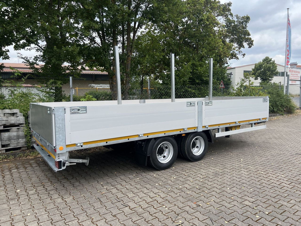 Möslein 14,4 t Tandem- Pritschenanhänger- Tieflader - Platvormhaagis/ Madelhaagis: pilt 3 Möslein 14,4 t Tandem- Pritschenanhänger- Tieflader - Platvormhaagis/ Madelhaagis: pilt 3