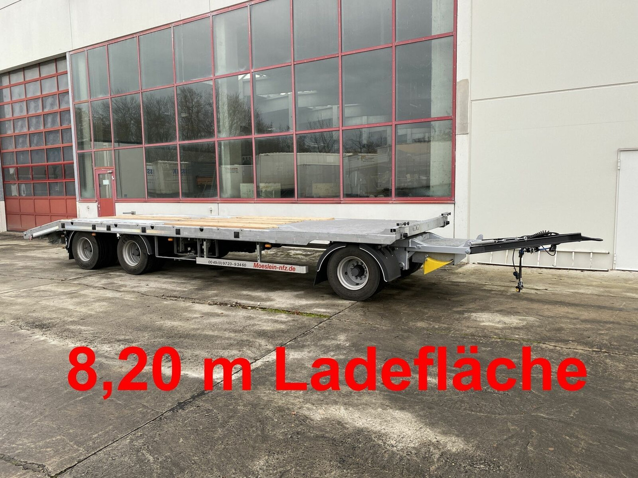 Möslein 3 Achs Tieflader gerader Ladefläche 8,10 m,Neuf - Madal platvorm järelhaagis: pilt 1 Möslein 3 Achs Tieflader gerader Ladefläche 8,10 m,Neuf - Madal platvorm järelhaagis: pilt 1