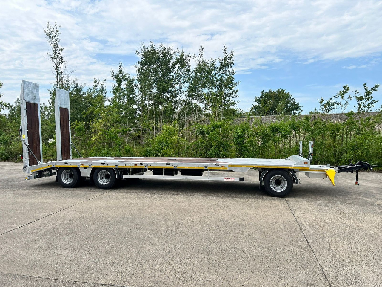 Möslein 3 Achs Tieflader mit gerader Ladefläche 8,10 m, - Madal platvorm järelhaagis: pilt 4 Möslein 3 Achs Tieflader mit gerader Ladefläche 8,10 m, - Madal platvorm järelhaagis: pilt 4