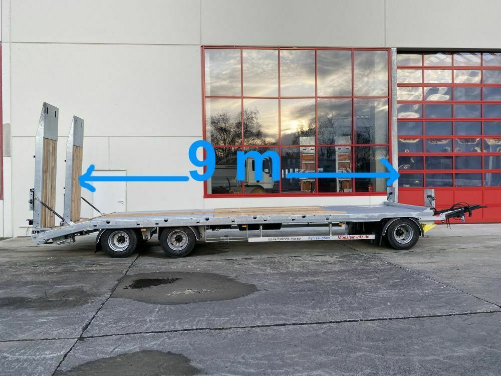 Möslein 3 Achs Tieflader mit gerader Ladefläche 9 m, Ne - Madal platvorm järelhaagis: pilt 1 Möslein 3 Achs Tieflader mit gerader Ladefläche 9 m, Ne - Madal platvorm järelhaagis: pilt 1