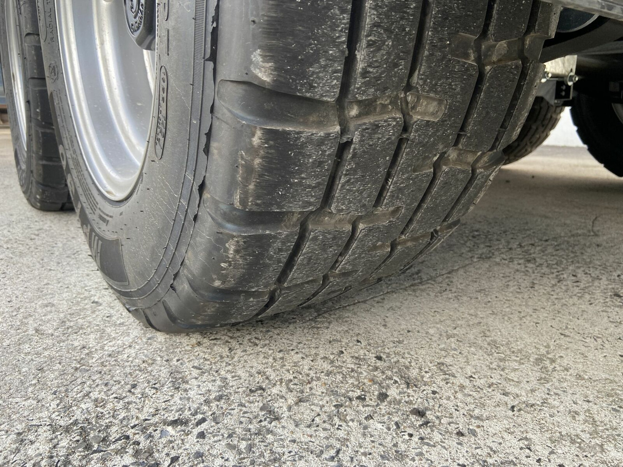 Möslein Kipper Tieflader, Breite Reifen-- Neufahrzeug - - Kalluri järelhaagis: pilt 3 Möslein Kipper Tieflader, Breite Reifen-- Neufahrzeug - - Kalluri järelhaagis: pilt 3