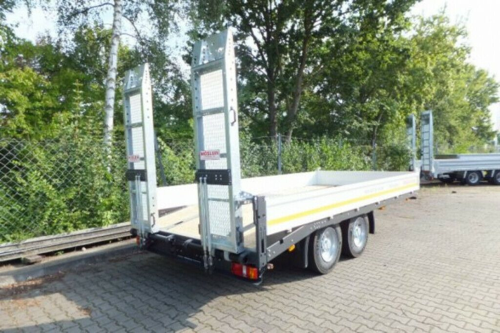 Möslein Neuer Tandemtieflader 13 t GG - Madal platvorm järelhaagis: pilt 4 Möslein Neuer Tandemtieflader 13 t GG - Madal platvorm järelhaagis: pilt 4