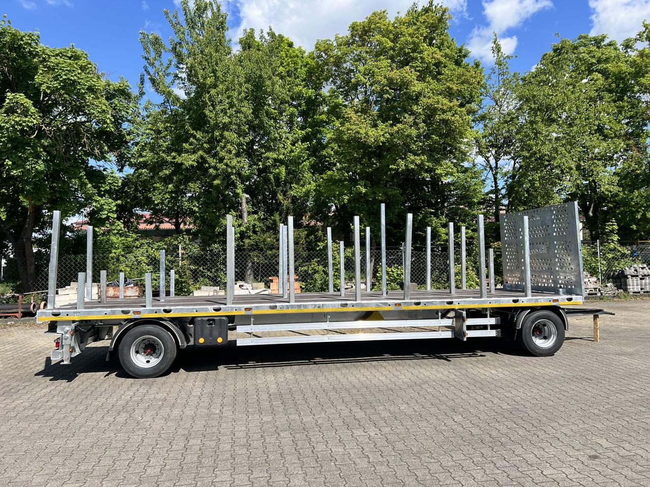 Möslein T 2 Plato 8,6m 2 Achs Jumbo- Plato- Anhänger - Platvormhaagis/ Madelhaagis: pilt 1 Möslein T 2 Plato 8,6m 2 Achs Jumbo- Plato- Anhänger - Platvormhaagis/ Madelhaagis: pilt 1