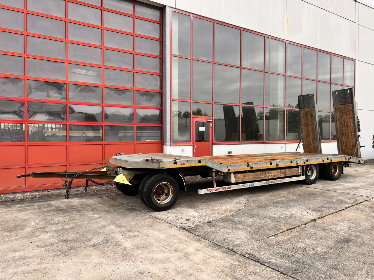 Möslein TF3 Schwebheim 3 Achs Tiefladeranhänger - Madal platvorm järelhaagis: pilt 5 Möslein TF3 Schwebheim 3 Achs Tiefladeranhänger - Madal platvorm järelhaagis: pilt 5