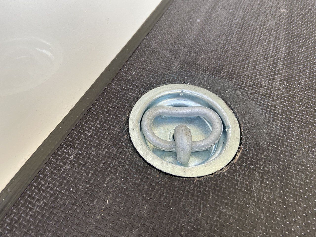 Möslein TKO 105 D 6m weiß Tandem- Koffer, Durchladbar, -- Neufahrzeug -- - Furgoonjärelhaagis: pilt 5 Möslein TKO 105 D 6m weiß Tandem- Koffer, Durchladbar, -- Neufahrzeug -- - Furgoonjärelhaagis: pilt 5