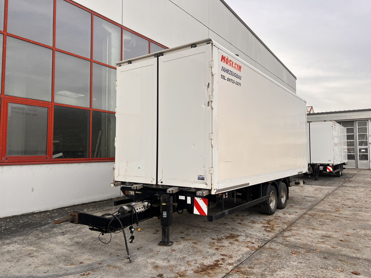 Möslein TKO 105 D Schwebheim Tandem- Koffer- Anhänger, Durchladbar - Furgoonjärelhaagis: pilt 3 Möslein TKO 105 D Schwebheim Tandem- Koffer- Anhänger, Durchladbar - Furgoonjärelhaagis: pilt 3