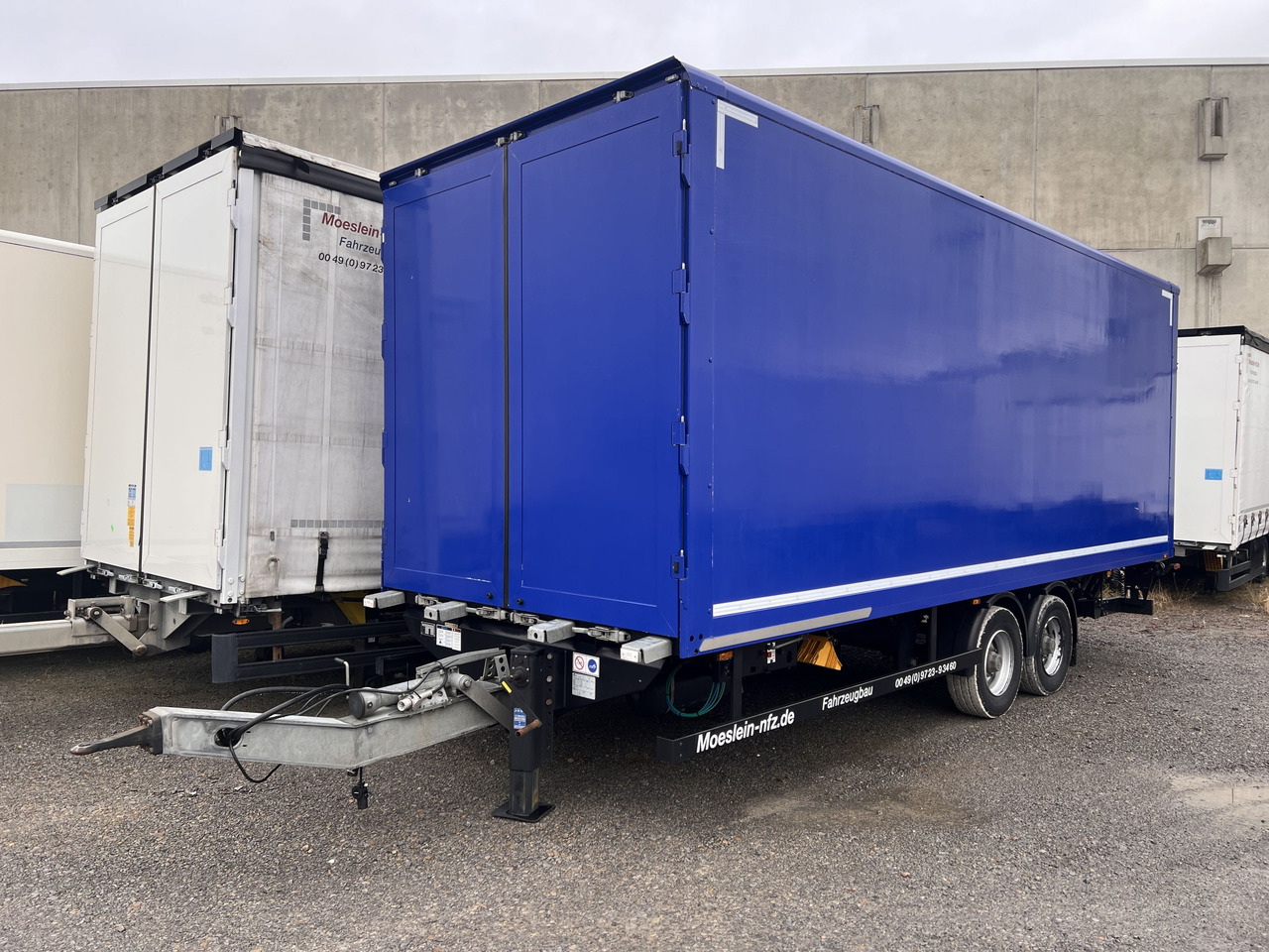 Möslein TKO 105 DL Schwebheim Tandem Koffer, Ladebordwand + Durchladbar, Wenig Benutzt - Furgoonjärelhaagis: pilt 2 Möslein TKO 105 DL Schwebheim Tandem Koffer, Ladebordwand + Durchladbar, Wenig Benutzt - Furgoonjärelhaagis: pilt 2