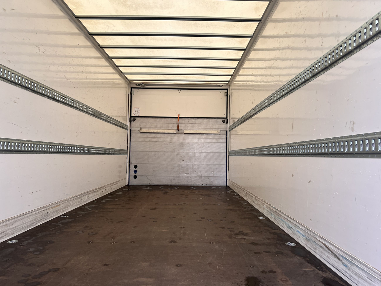 Möslein TKO 105 DL Schwebheim Tandem Koffer, Ladebordwand + Durchladbar, Wenig Benutzt - Furgoonjärelhaagis: pilt 5 Möslein TKO 105 DL Schwebheim Tandem Koffer, Ladebordwand + Durchladbar, Wenig Benutzt - Furgoonjärelhaagis: pilt 5