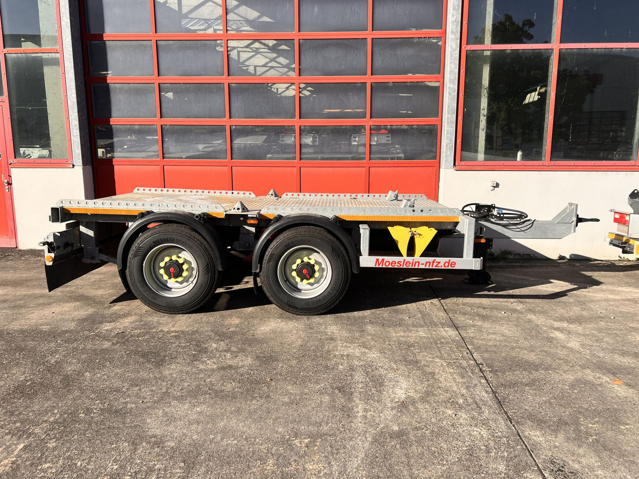 Möslein TMD 2 Schwebheim Tandem- Muldenanhänger, wenig Benutzt - Platvormhaagis/ Madelhaagis: pilt 1 Möslein TMD 2 Schwebheim Tandem- Muldenanhänger, wenig Benutzt - Platvormhaagis/ Madelhaagis: pilt 1