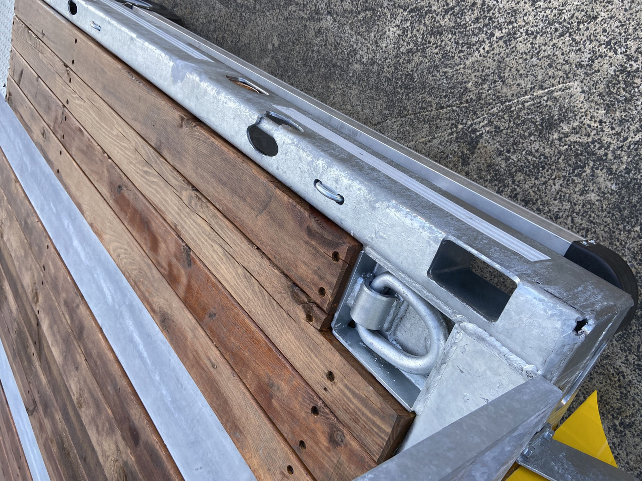 Möslein TT19 - 7,2 19 t Tandemtieflader, Luftgefedert, NEU liising Möslein TT19 - 7,2 19 t Tandemtieflader, Luftgefedert, NEU: pilt 11 Möslein TT19 - 7,2 19 t Tandemtieflader, Luftgefedert, NEU liising Möslein TT19 - 7,2 19 t Tandemtieflader, Luftgefedert, NEU: pilt 11