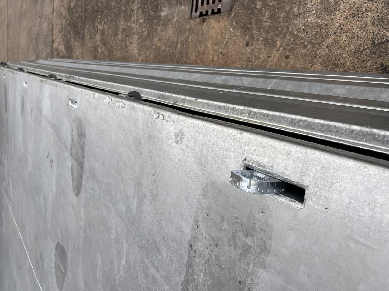 Möslein TTD 19 AB 19 t Tandem Kipper Tieflader2 x Aufsatzbordwänden-- Neufahrzeug -- - Kalluri järelhaagis: pilt 5 Möslein TTD 19 AB 19 t Tandem Kipper Tieflader2 x Aufsatzbordwänden-- Neufahrzeug -- - Kalluri järelhaagis: pilt 5