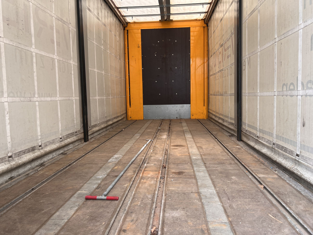 RUFA DHC 18-22 2 Achs Jumbo- Planenanhänger - Tenthaagis: pilt 5 RUFA DHC 18-22 2 Achs Jumbo- Planenanhänger - Tenthaagis: pilt 5