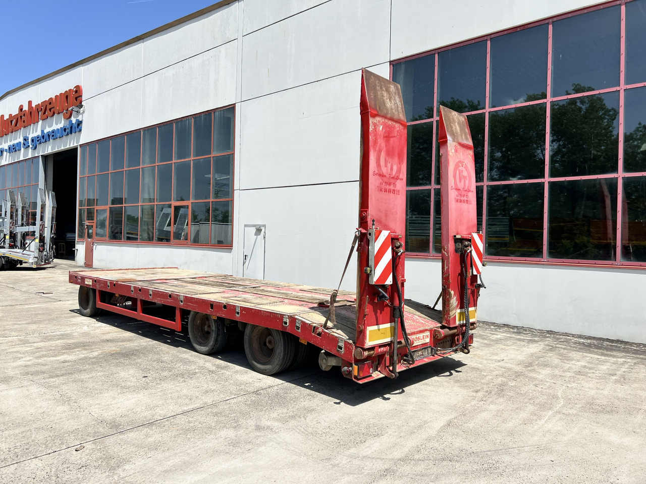 T3 3 Achs Tiefladeranhänger mit gerader Ladefläche - Madal platvorm järelhaagis: pilt 3 T3 3 Achs Tiefladeranhänger mit gerader Ladefläche - Madal platvorm järelhaagis: pilt 3