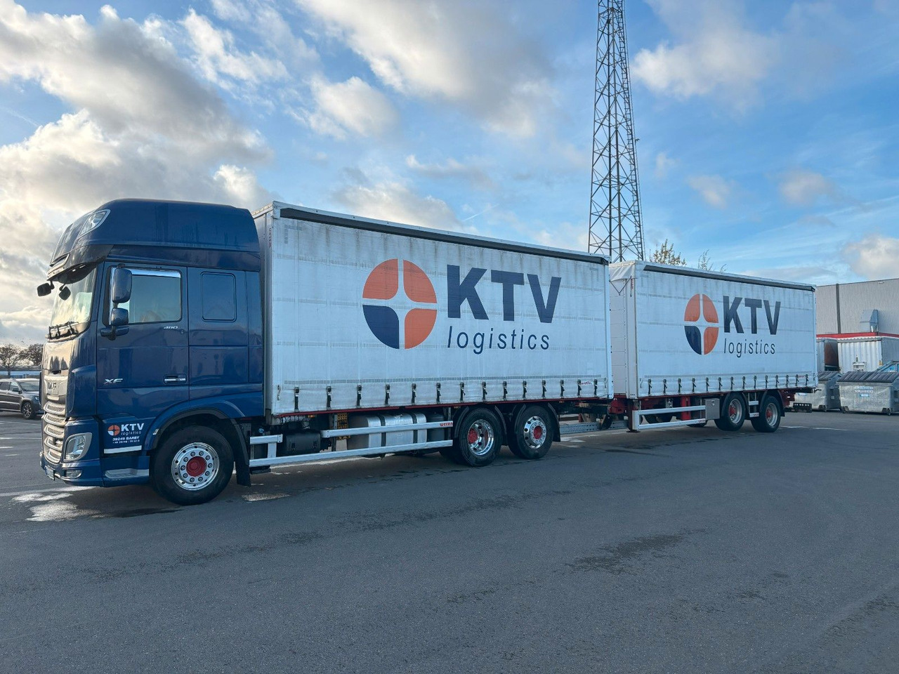 DAF SSC XF 480 Jumbo + Anh Wecon Staplerhalterung - Tent veoauto, Tenthaagis: pilt 1 DAF SSC XF 480 Jumbo + Anh Wecon Staplerhalterung - Tent veoauto, Tenthaagis: pilt 1