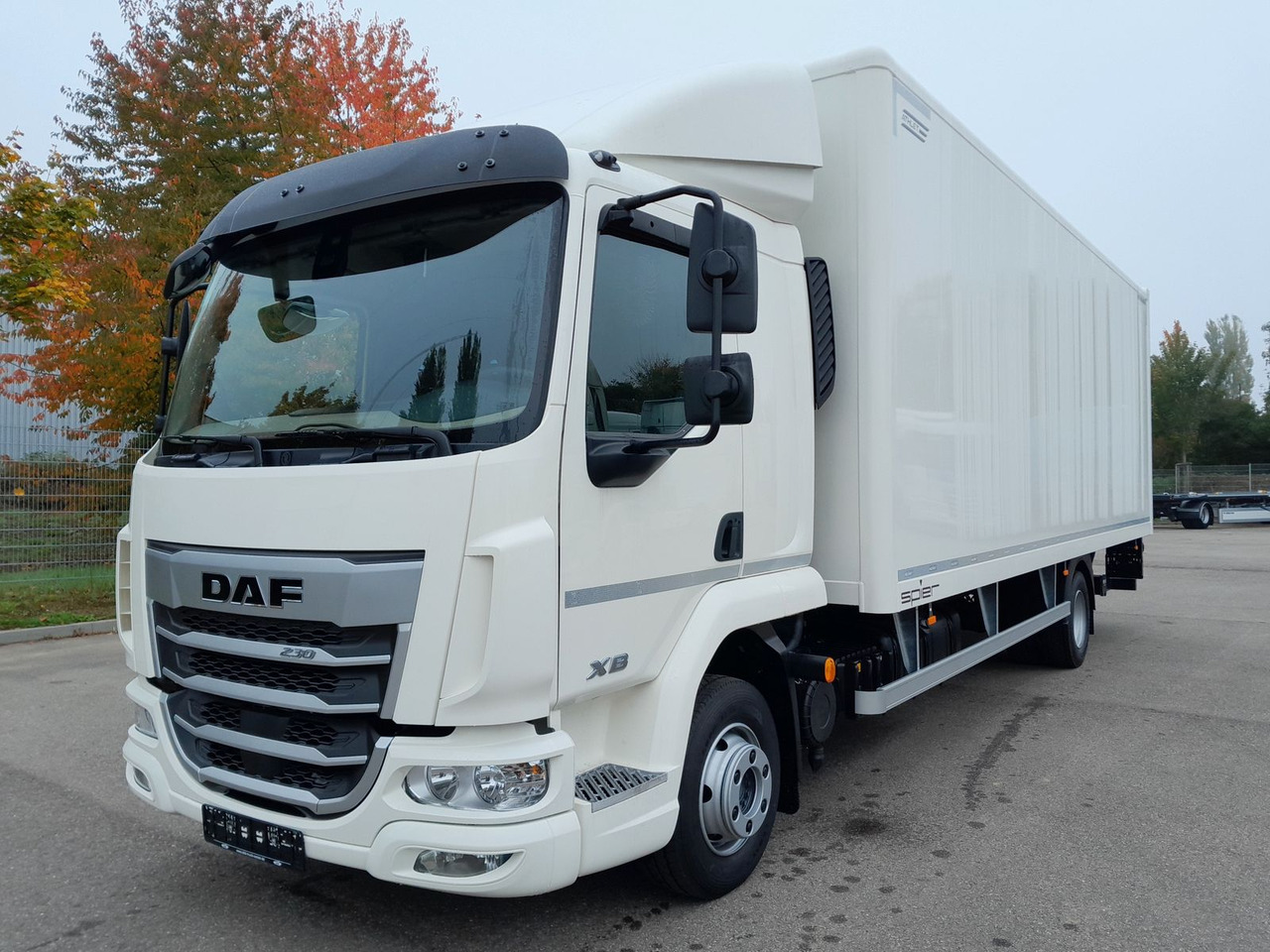 DAF FA XB 230 12t - Kasti veoauto: pilt 1 DAF FA XB 230 12t - Kasti veoauto: pilt 1