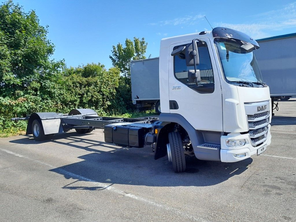 DAF FA XB 260 12t - Kabiinišassiiga veoauto: pilt 4 DAF FA XB 260 12t - Kabiinišassiiga veoauto: pilt 4