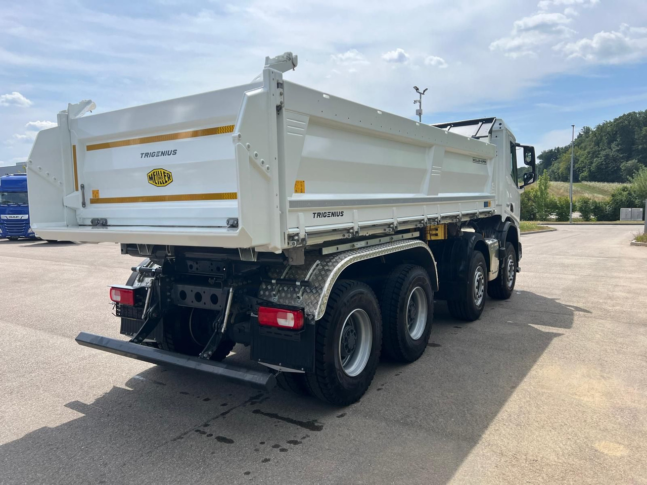 DAF FAD XDC 450 Dreiseitenkipper - Kallurauto: pilt 5 DAF FAD XDC 450 Dreiseitenkipper - Kallurauto: pilt 5