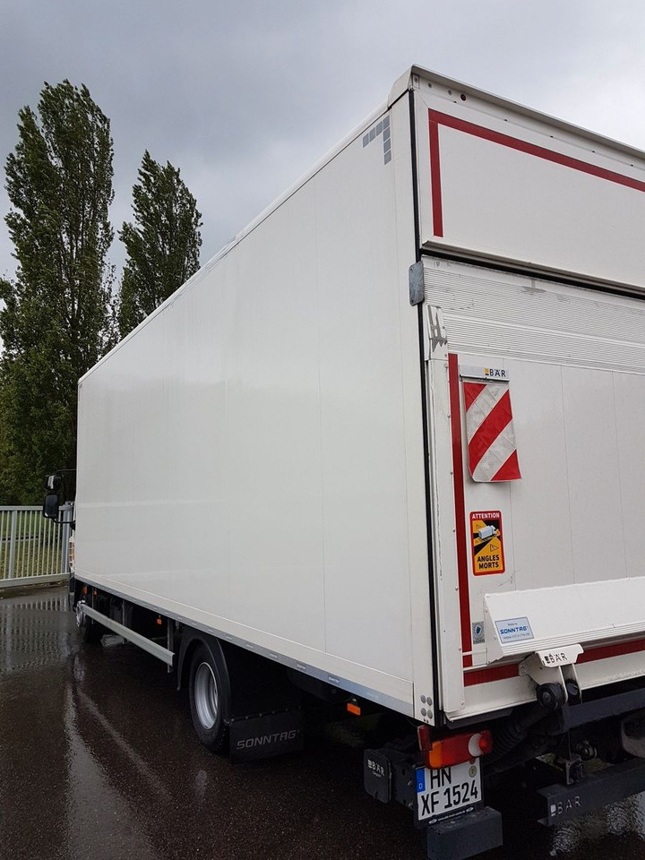 DAF LF 260 FA 12t Koffer - Kasti veoauto: pilt 5 DAF LF 260 FA 12t Koffer - Kasti veoauto: pilt 5