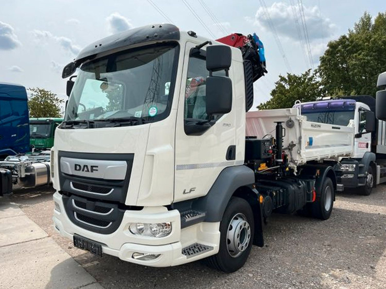 DAF LF 290 16t Meiller Krankipper Tageszulassung DAF LF 290 16t Meiller Krankipper Tageszulassung - Kallurauto, Kraanaga veoauto: pilt 1 DAF LF 290 16t Meiller Krankipper Tageszulassung DAF LF 290 16t Meiller Krankipper Tageszulassung - Kallurauto, Kraanaga veoauto: pilt 1
