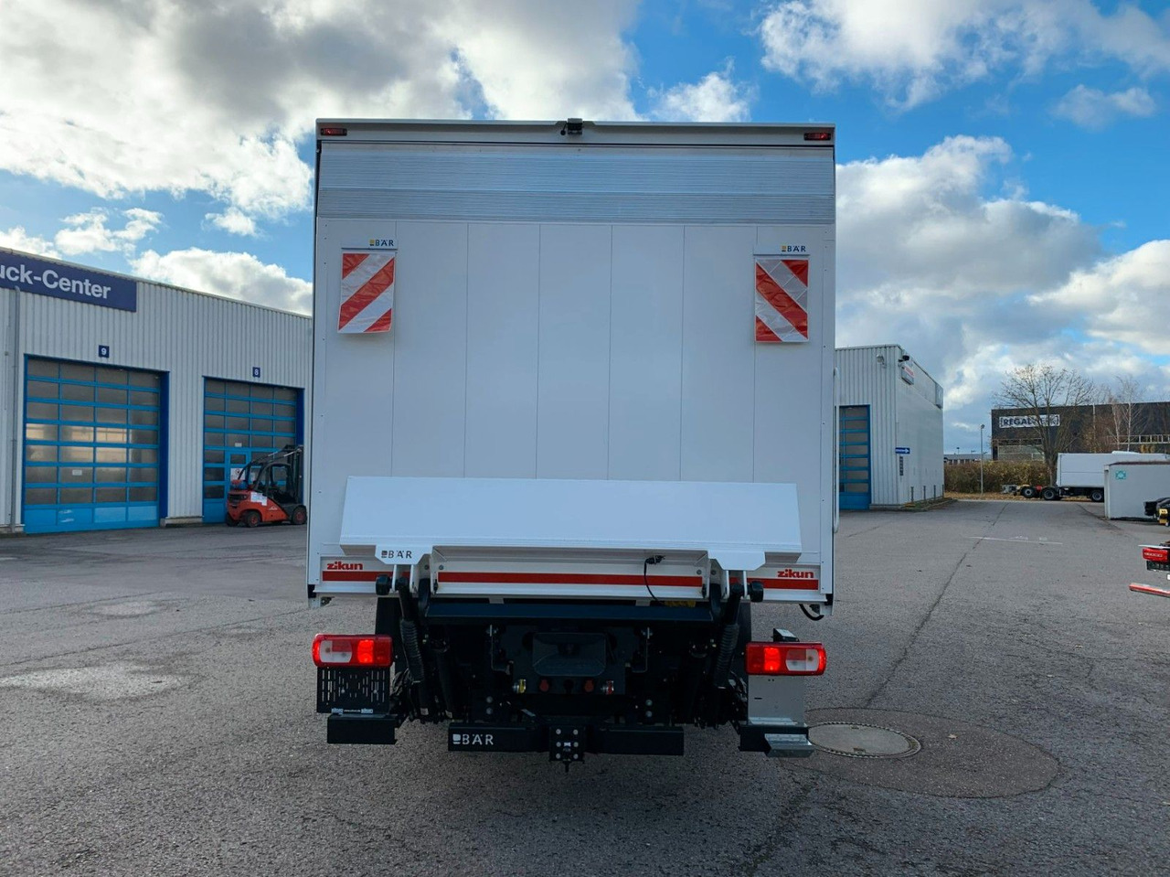 DAF XD 370 FA Getränkeaufbau zikun - Joogiveok: pilt 5 DAF XD 370 FA Getränkeaufbau zikun - Joogiveok: pilt 5