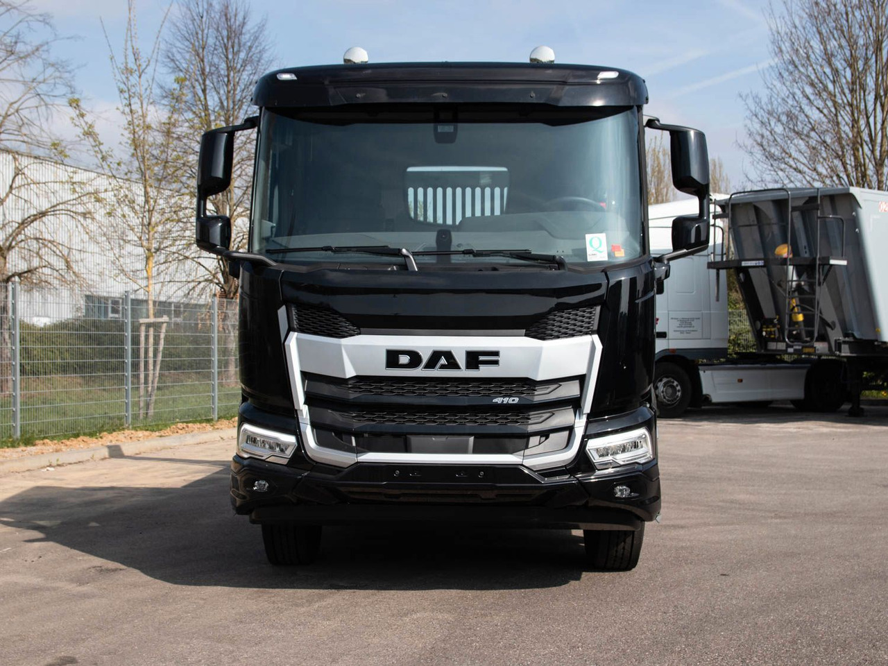 DAF XD 410 FA Absetzkipper DAF XD 410 FA Absetzkipper - Nöörtõstukiga veoauto: pilt 4 DAF XD 410 FA Absetzkipper DAF XD 410 FA Absetzkipper - Nöörtõstukiga veoauto: pilt 4