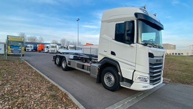 DAF XF 480 FAN Abroller VDL DAF XF 480 FAN Abroller VDL - Konkstõstukiga veoauto: pilt 3 DAF XF 480 FAN Abroller VDL DAF XF 480 FAN Abroller VDL - Konkstõstukiga veoauto: pilt 3