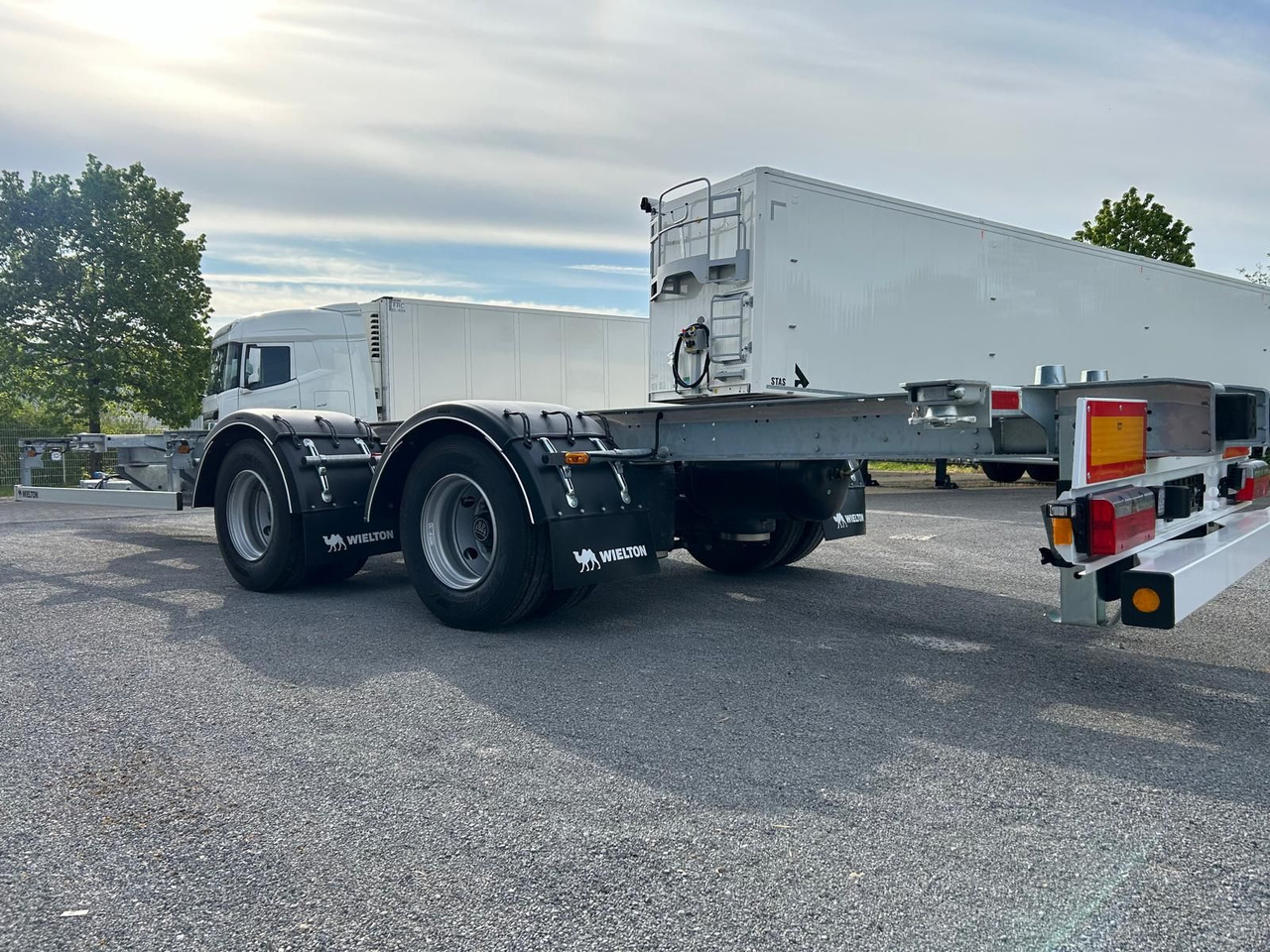 Uus Konteinerveduk/ Tõstuk järelhaagis Wielton BDF Anhänger VOLUME Abstellhöhe 920-1020 mm Wielton BDF Anhänger VOLUME Abstellhöhe 920-1020 mm: pilt 6