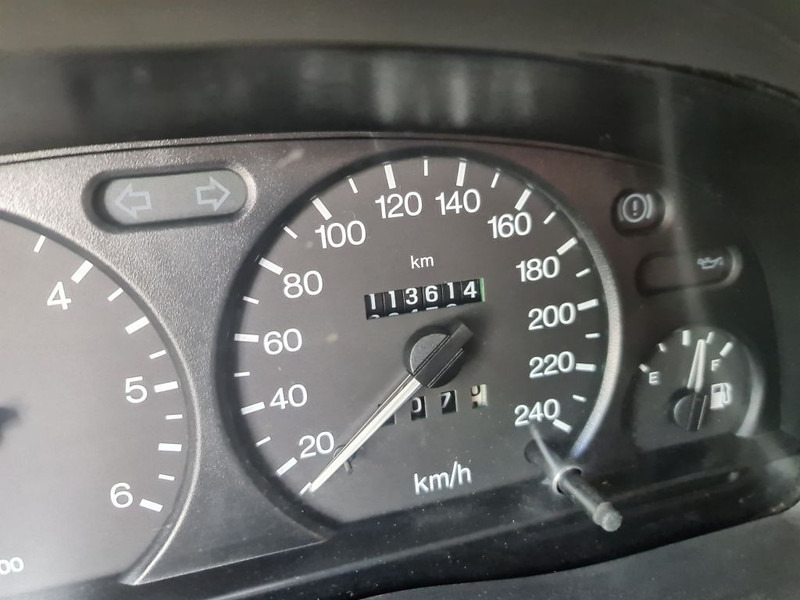 Ford CAMPER FORD RIMOR SPA - Poolintegreeritud matkaauto: pilt 5 Ford CAMPER FORD RIMOR SPA - Poolintegreeritud matkaauto: pilt 5