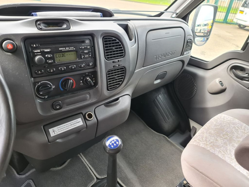 Poolintegreeritud matkaauto Ford CAMPER FORD RIMOR SPA: pilt 18