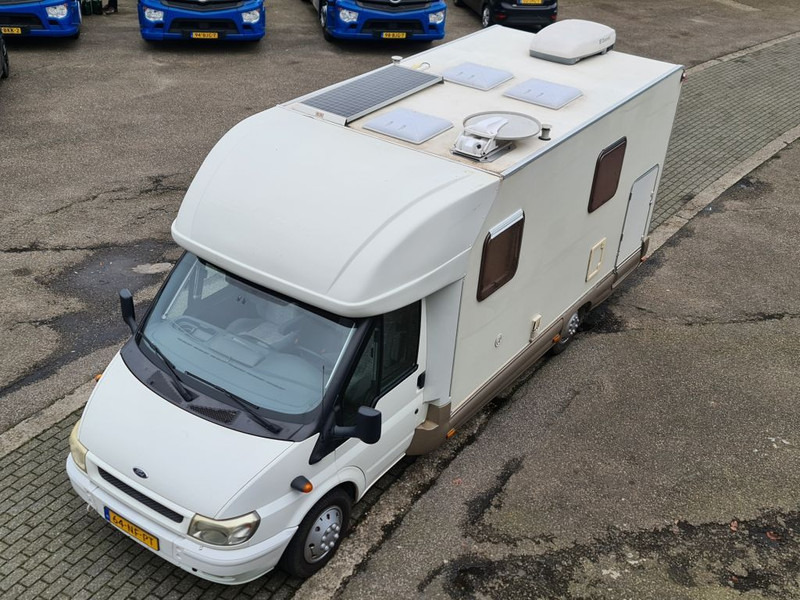 Ford CAMPER FORD RIMOR SPA - Poolintegreeritud matkaauto: pilt 3 Ford CAMPER FORD RIMOR SPA - Poolintegreeritud matkaauto: pilt 3