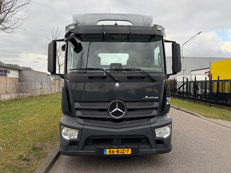 Mercedes-Benz Antos 2730 LL 2017 - Kabiinišassiiga veoauto: pilt 5 Mercedes-Benz Antos 2730 LL 2017 - Kabiinišassiiga veoauto: pilt 5