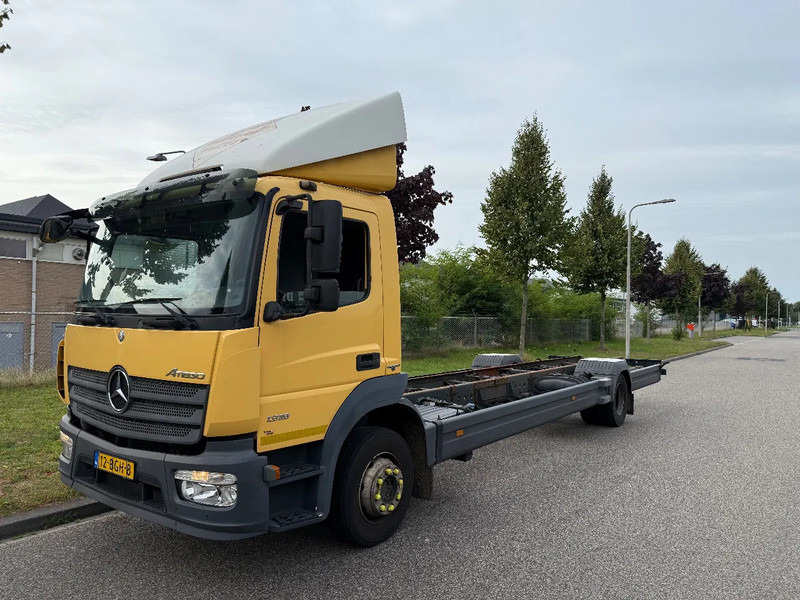 Mercedes-Benz Atego 1318 L - Kabiinišassiiga veoauto: pilt 2 Mercedes-Benz Atego 1318 L - Kabiinišassiiga veoauto: pilt 2