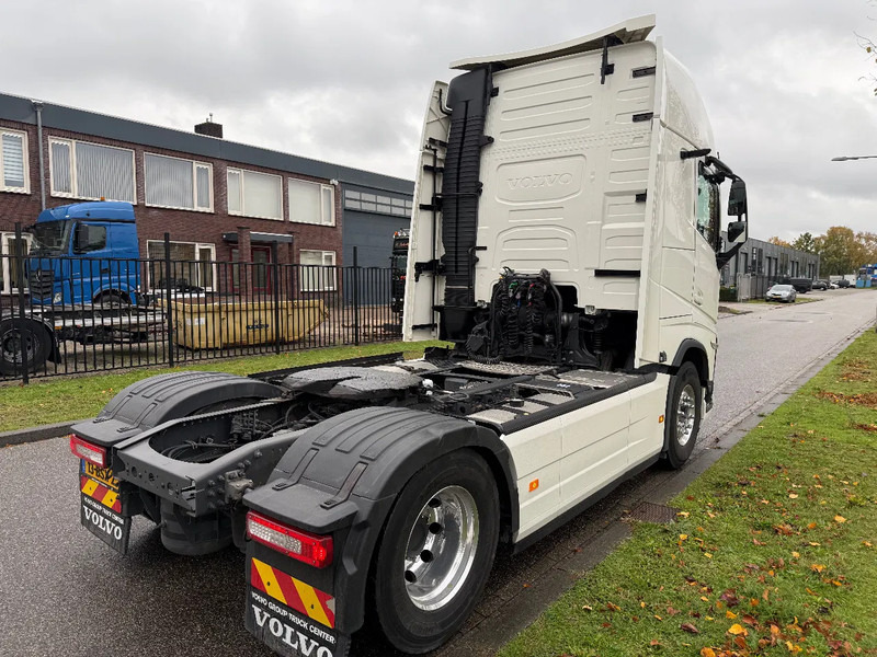 Volvo FH 460 XL 2022 only 397.000 km !!! - Sadulveok: pilt 5 Volvo FH 460 XL 2022 only 397.000 km !!! - Sadulveok: pilt 5