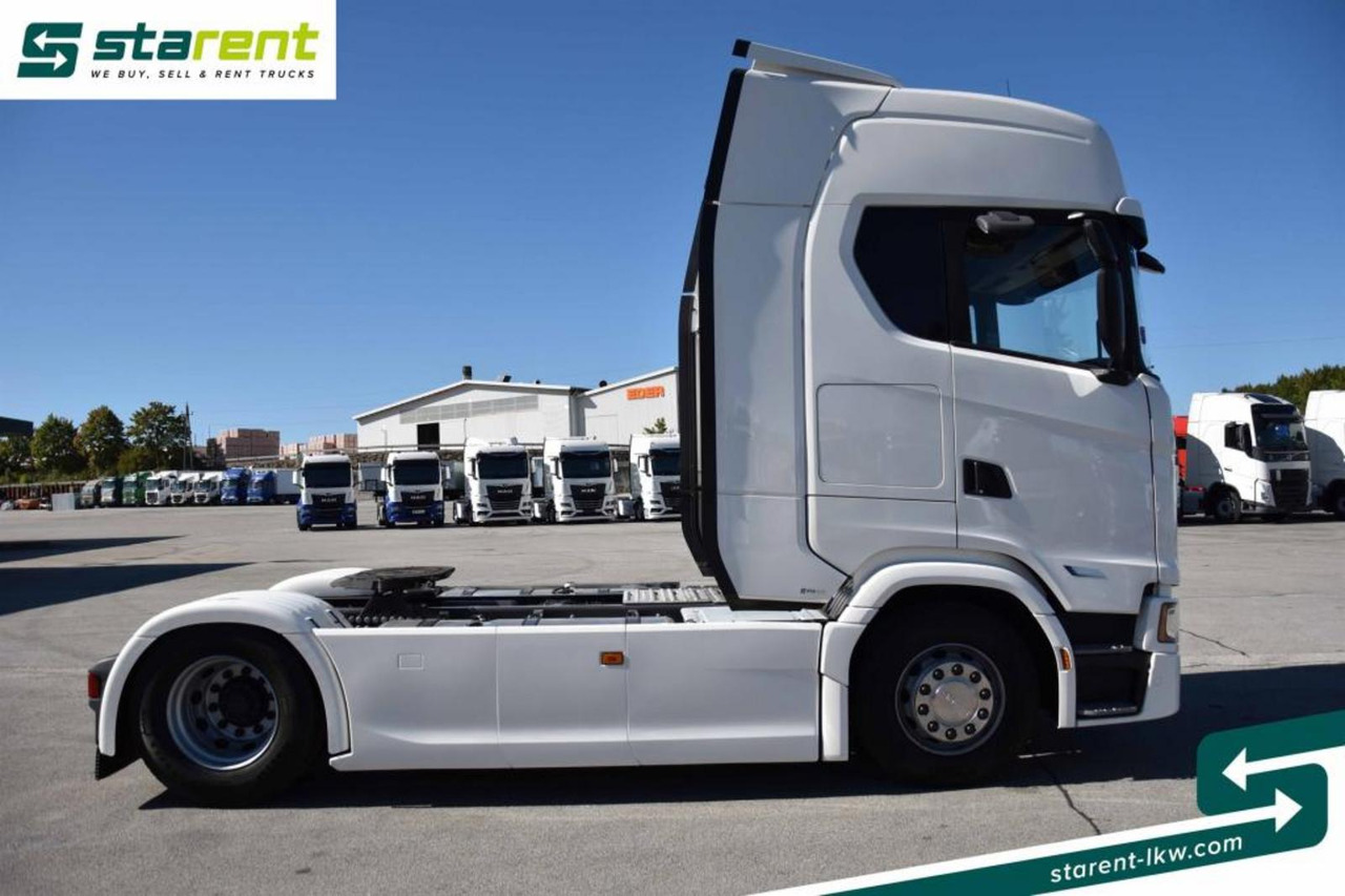 Scania S560 Retarder Navi LED-Lichter Ledersitze ACC - Sadulveok: pilt 4 Scania S560 Retarder Navi LED-Lichter Ledersitze ACC - Sadulveok: pilt 4