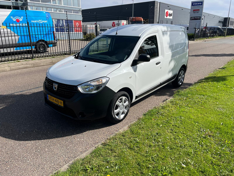Dacia Dokker 1.5 dci 75 pk Euro 6 - Väike kaubik: pilt 2 Dacia Dokker 1.5 dci 75 pk Euro 6 - Väike kaubik: pilt 2