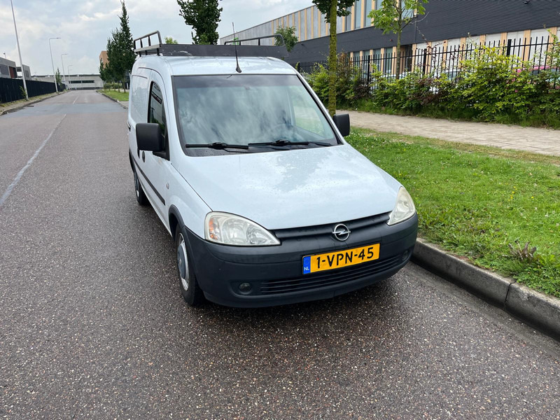 Opel Combo 1.3 CDTI, Airco, Radio, Roofrack - Väike kaubik: pilt 5 Opel Combo 1.3 CDTI, Airco, Radio, Roofrack - Väike kaubik: pilt 5