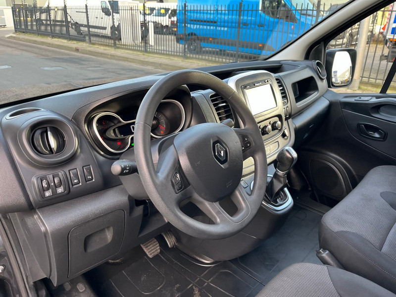 Interior photo 3: Väike kaubik Renault Trafic 2.0 DCI, L2 H1, 145 pk, Comfort, Airco, Nav, !!! 45.000 km