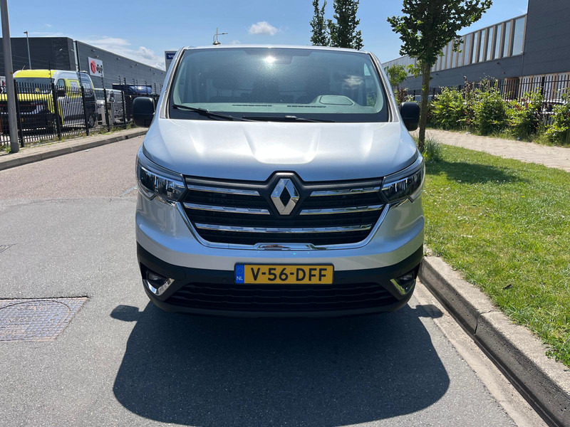 Renault Trafic E-Tech Red L2 H1, Airco, Nav, Camera - Väike kaubik, Elektrikaubik: pilt 5 Renault Trafic E-Tech Red L2 H1, Airco, Nav, Camera - Väike kaubik, Elektrikaubik: pilt 5