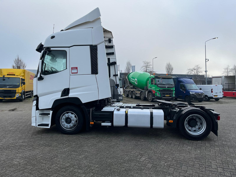 Renault T-13 EVO 480 T4X2 X-LOW SLEEPERCAB - Sadulveok: pilt 3 Renault T-13 EVO 480 T4X2 X-LOW SLEEPERCAB - Sadulveok: pilt 3