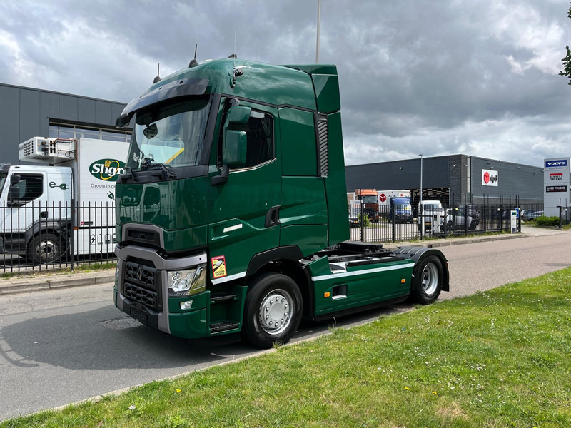 Renault T-13 High 480 T4x2, Highsleeper, Airco, Nav, Bluetooth - Sadulveok: pilt 1 Renault T-13 High 480 T4x2, Highsleeper, Airco, Nav, Bluetooth - Sadulveok: pilt 1