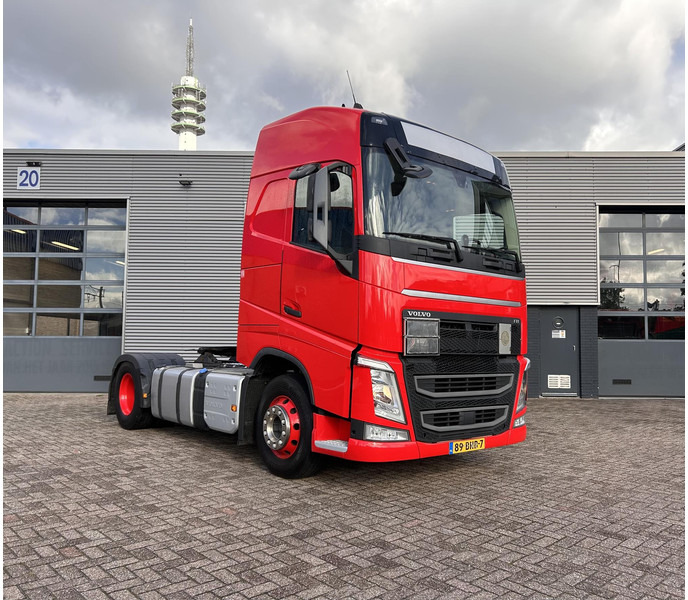 Volvo FH - Sadulveok: pilt 1 Volvo FH - Sadulveok: pilt 1